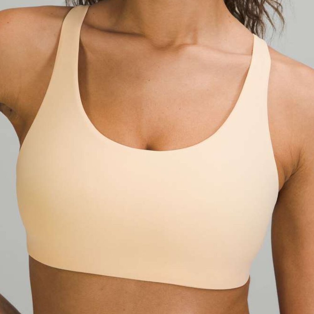 Lululemon In Alignment Straight-Strap Bra *Light Support, C/D Cup Size 14 - NWT